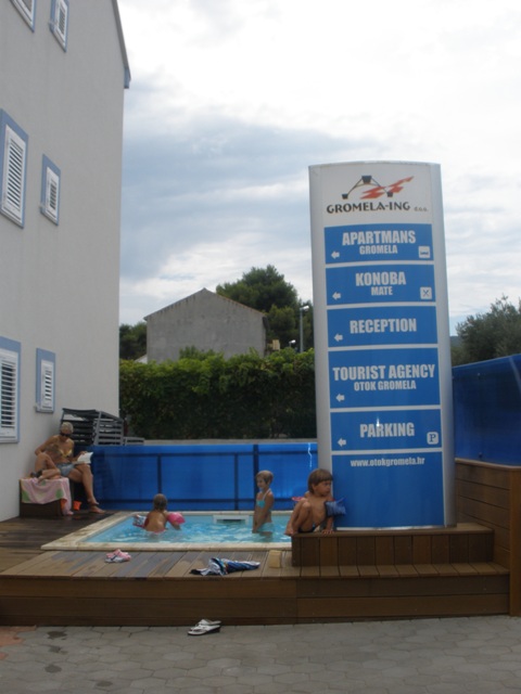 Image 01
