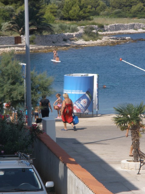 Image 01