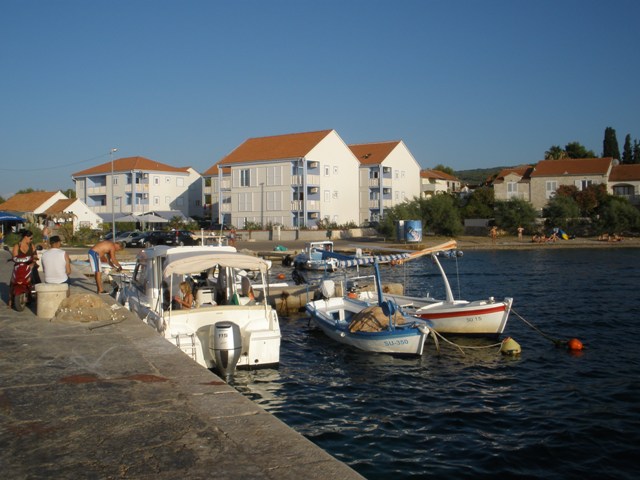 Image 01