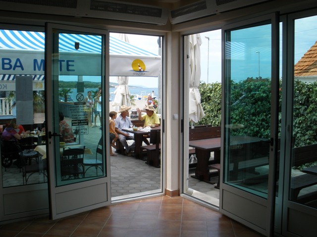 Image 01